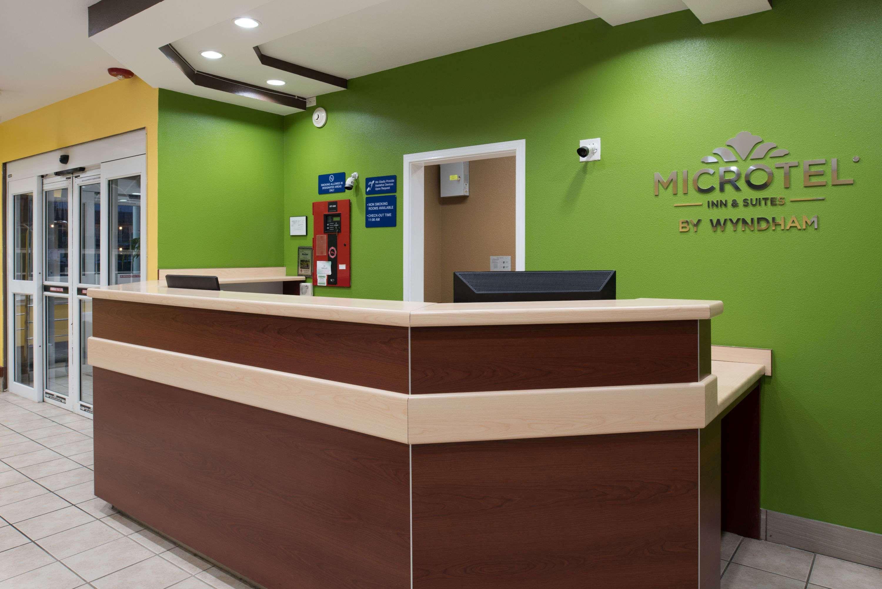 Microtel Inn By Wyndham Rogers Dış mekan fotoğraf
